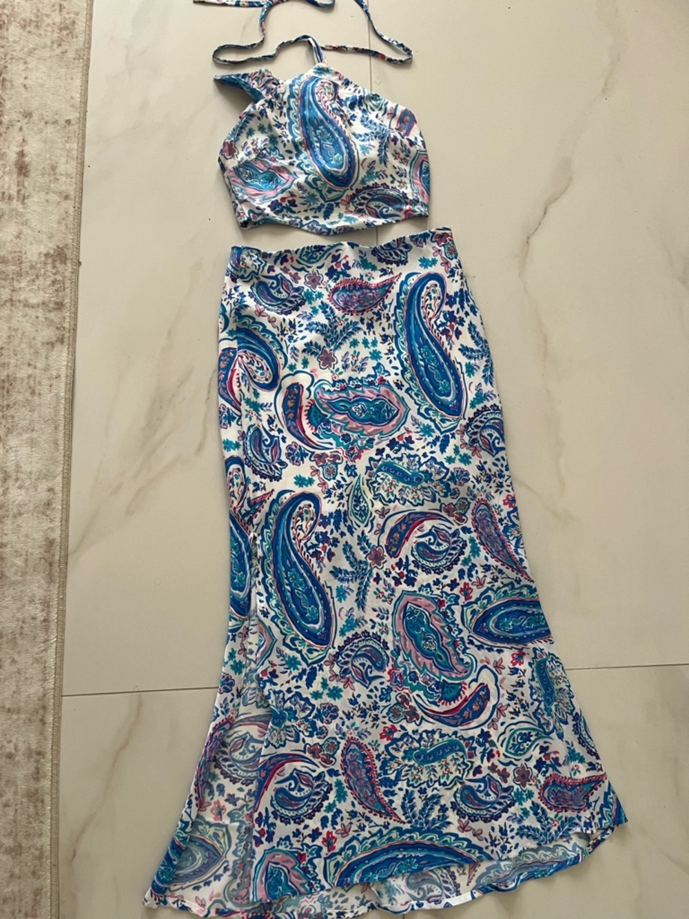 Mable High-Rise Paisley Midaxi Skirt in Light Blue with matchy top size small - Picture 7 of 16